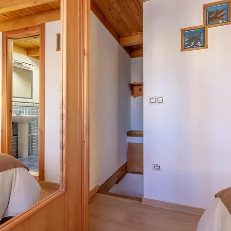 Ah El Escondite De Vv3485as * Campomanes